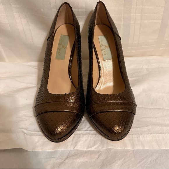 Julie Lopez Heels - Picture 8 of 9